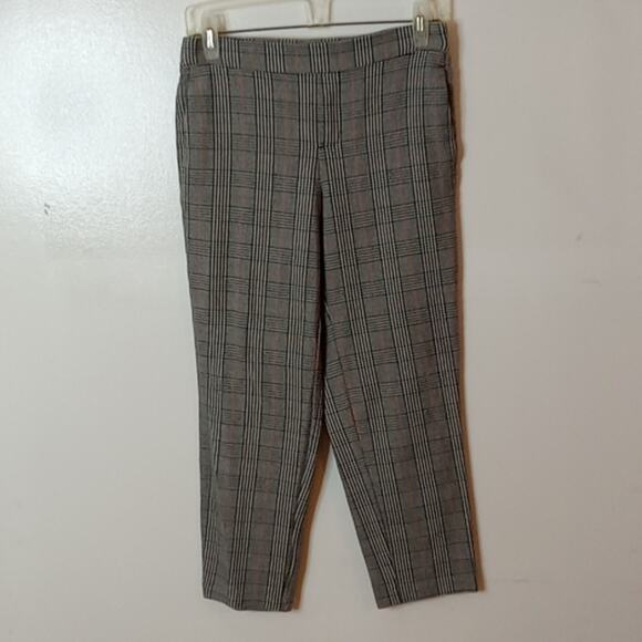 Old Navy plaid pull on Size 2 pants. - Picture 1 of 8